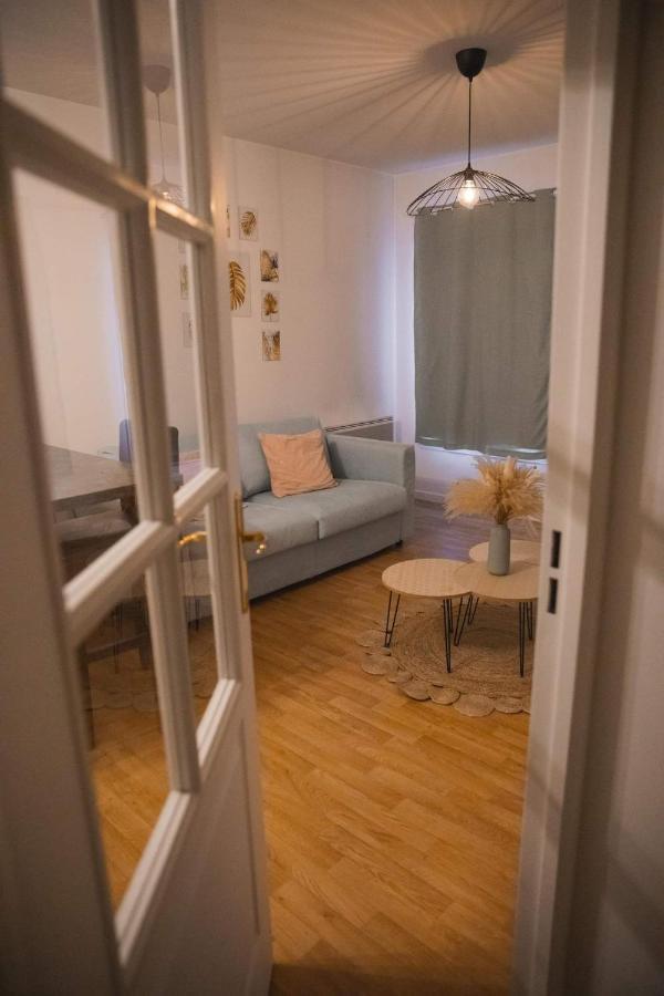 Ferienwohnung Au Reflet Du Pont La Rivière-Saint-Sauveur Exterior foto