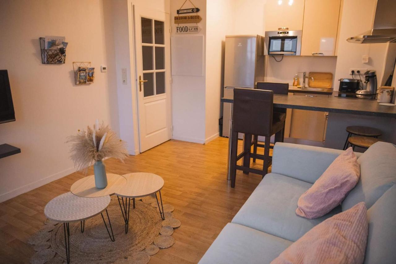 Ferienwohnung Au Reflet Du Pont La Rivière-Saint-Sauveur Exterior foto